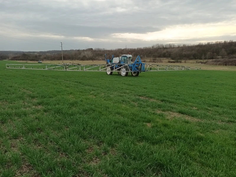 Самоходна пръскачка Matrot М44, снимка 2 - Селскостопанска техника - 52891864