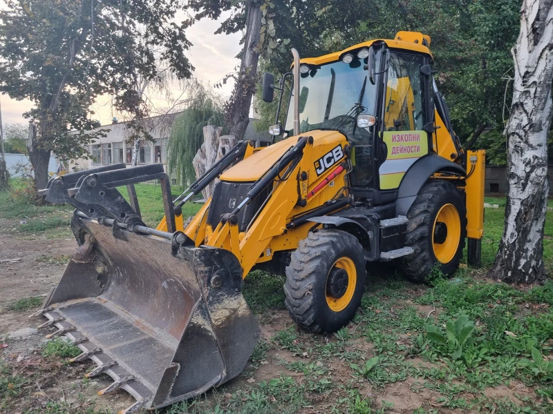 Багер JCB 3CX, снимка 1 - Индустриална техника - 47526614