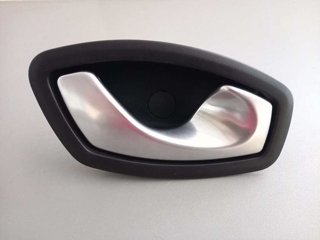 Дръжка врата задна дясна вътрешна Рено Лагуна седан (1)