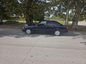 Mercedes-Benz C 200, снимка 3