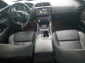 Jaguar XE 35t Premium, снимка 10