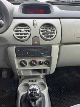 Renault Kangoo 1.6i 16v - 4000 € / 7823.32 лв. - 41134994 9