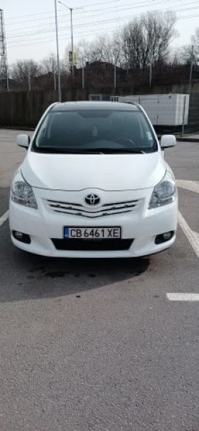Toyota Verso, снимка 2 - Автомобили и джипове - 56231705