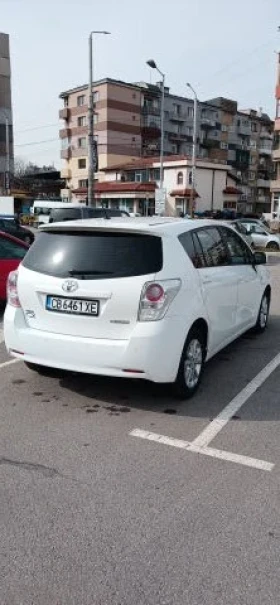 Toyota Verso, снимка 4 - Автомобили и джипове - 56231705