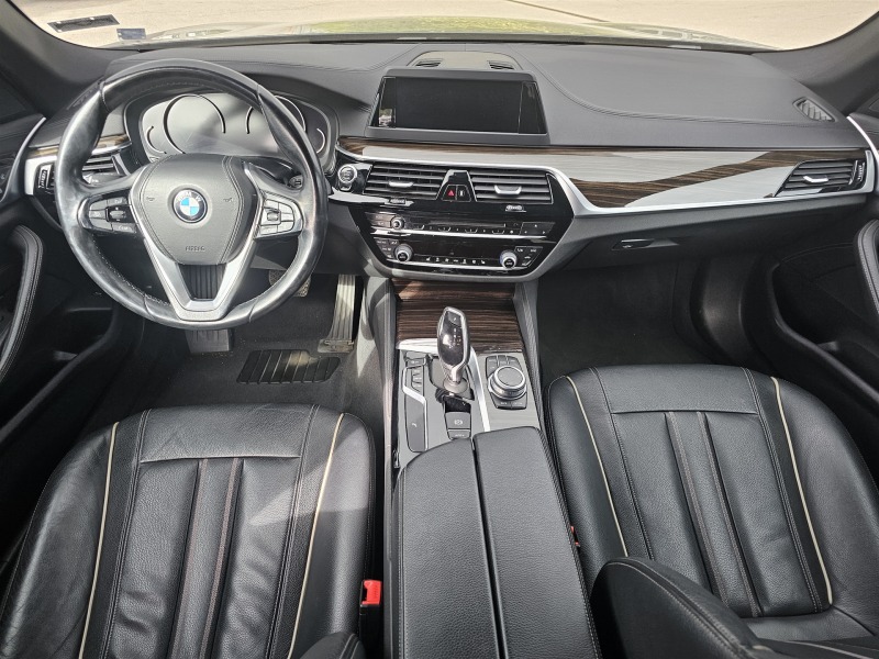 BMW 520 xDrive Sedan, снимка 6 - Автомобили и джипове - 45303758