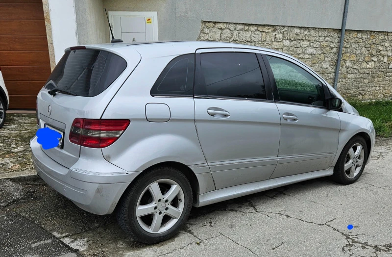 Mercedes-Benz B 180, снимка 3 - Автомобили и джипове - 48545003