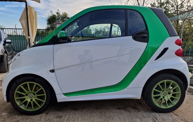 Smart Fortwo, снимка 3 - Автомобили и джипове - 49473626