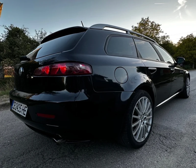 Alfa Romeo 159 sportwagon 2.4jtdm, снимка 8 - Автомобили и джипове - 47591852