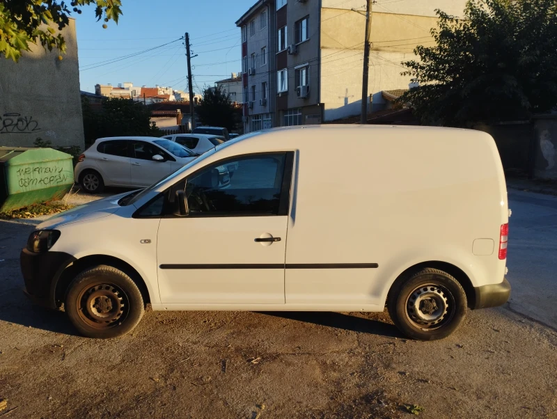 VW Caddy, снимка 3 - Автомобили и джипове - 47654693