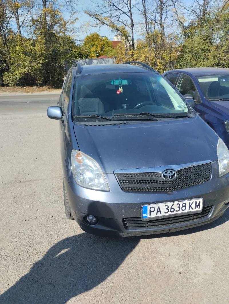 Toyota Corolla verso, снимка 5 - Автомобили и джипове - 48461395