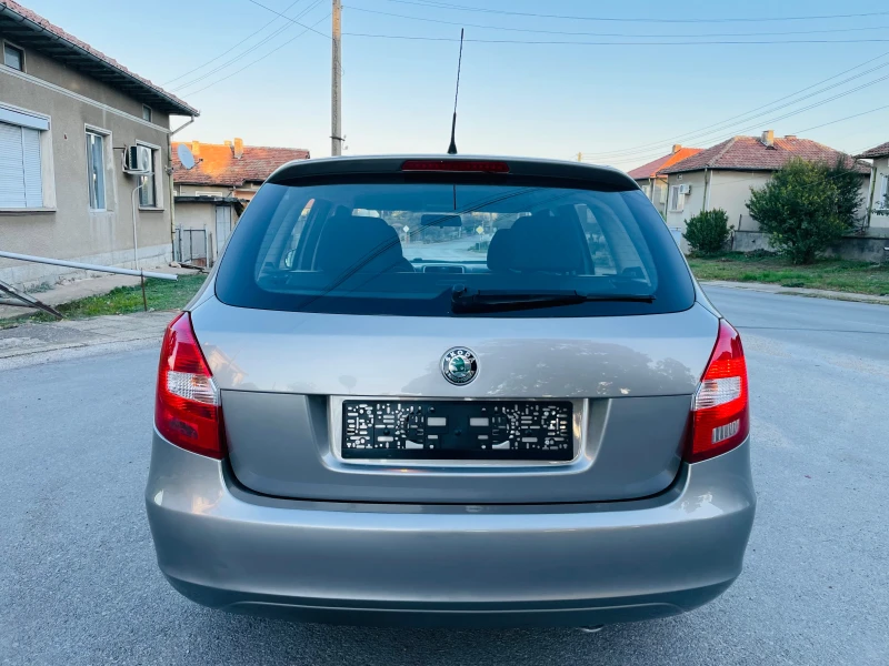 Skoda Fabia 1.6I* 105к.с* 2008* FACELIFT, снимка 7 - Автомобили и джипове - 47917661