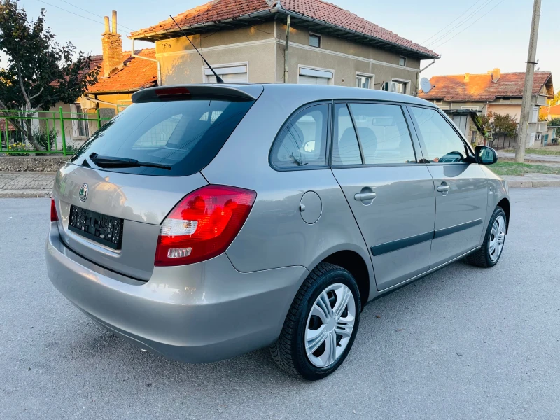 Skoda Fabia 1.6I* 105к.с* 2008* FACELIFT, снимка 6 - Автомобили и джипове - 47917661