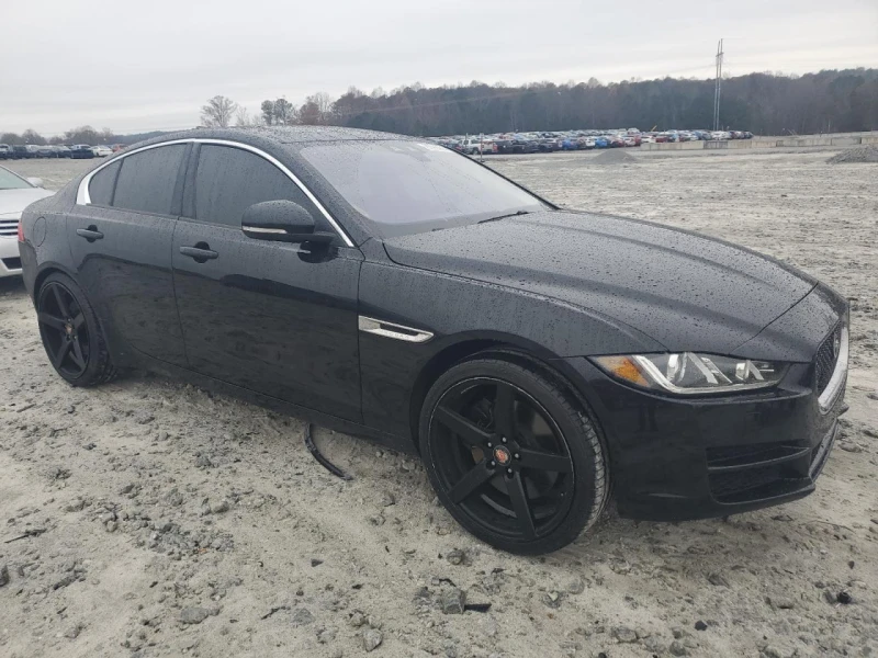 Jaguar XE 35t Premium, снимка 3 - Автомобили и джипове - 48467008