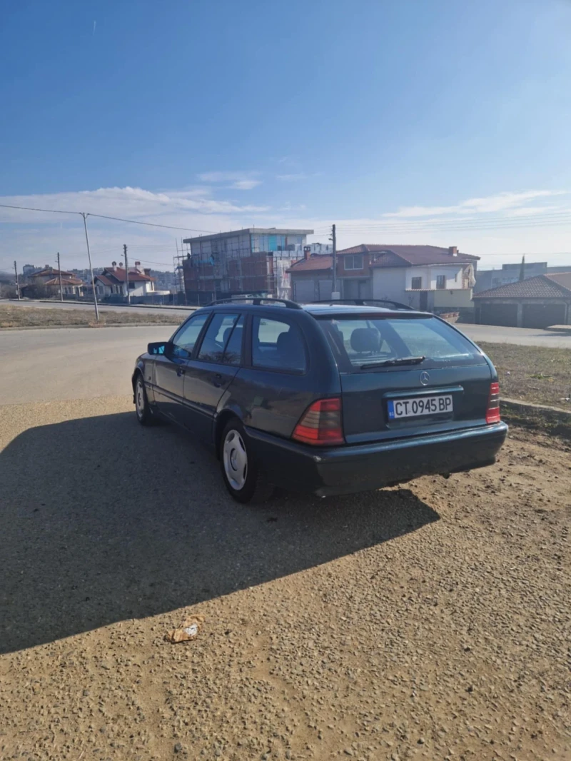 Mercedes-Benz C 180, снимка 8 - Автомобили и джипове - 48936749