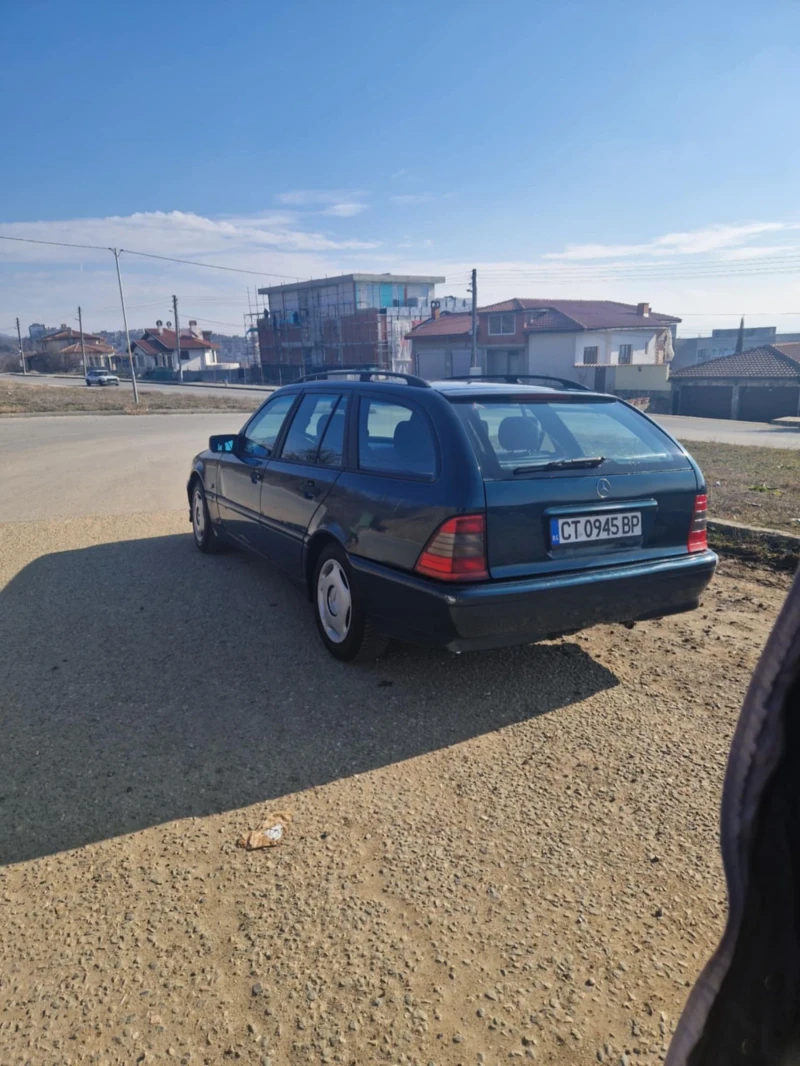 Mercedes-Benz C 180, снимка 5 - Автомобили и джипове - 48936749