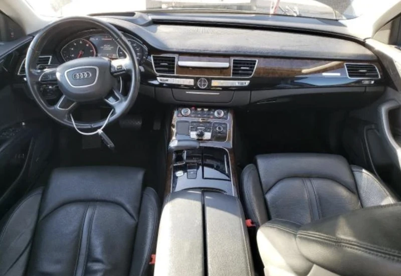 Audi A8, снимка 8 - Автомобили и джипове - 49372673