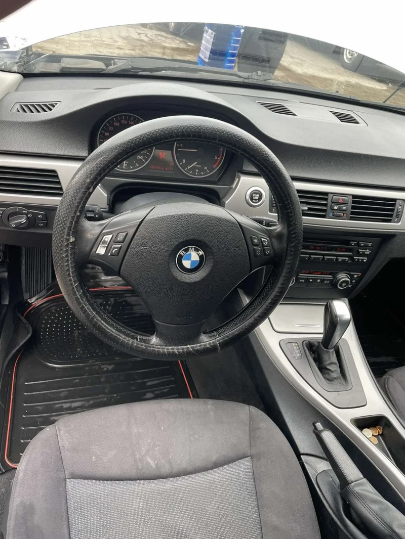 BMW 320, снимка 3 - Автомобили и джипове - 49199229