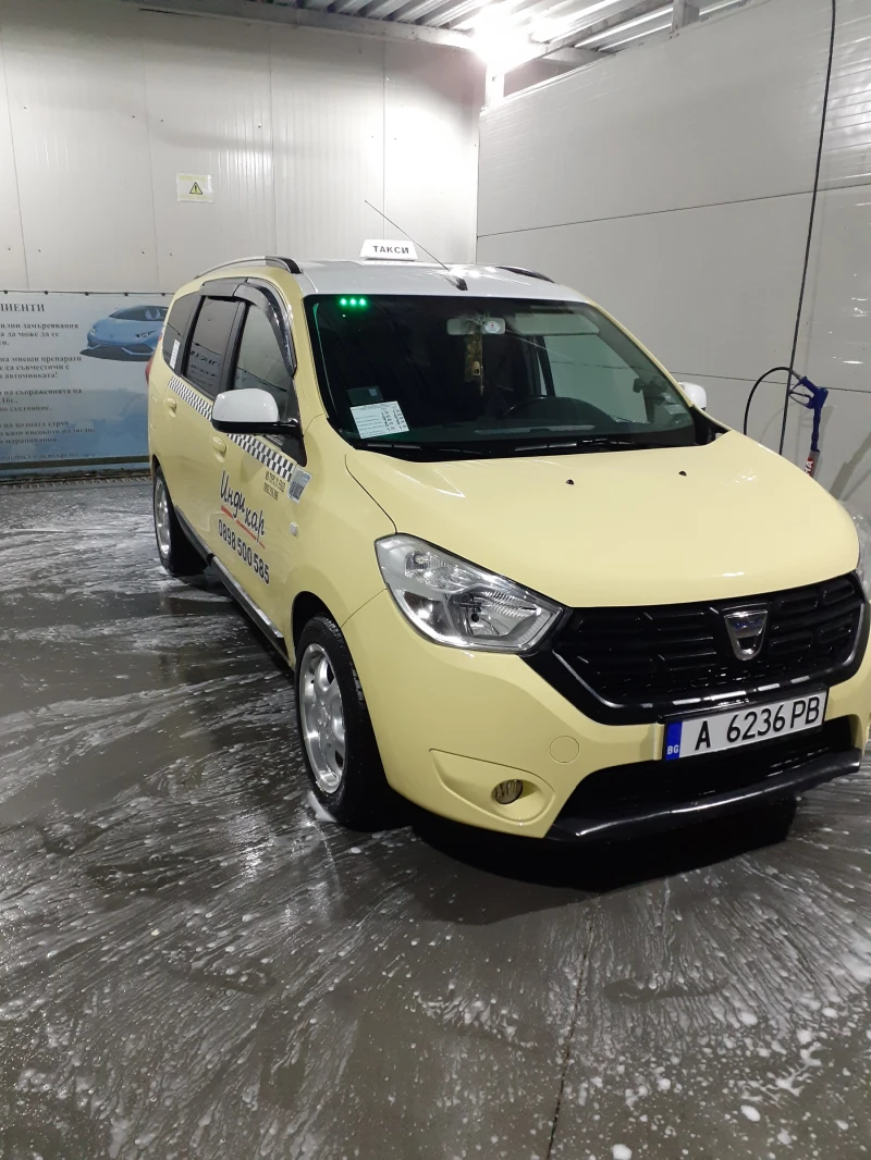 Dacia Lodgy, снимка 12 - Автомобили и джипове - 49349166