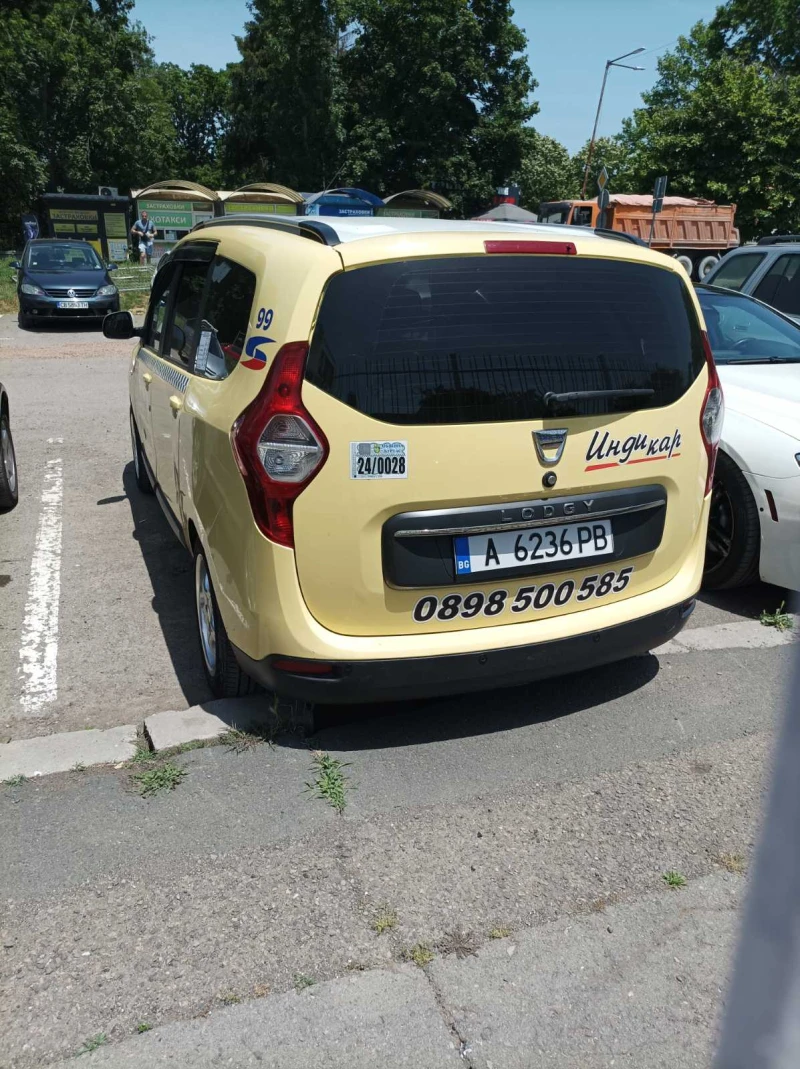 Dacia Lodgy, снимка 14 - Автомобили и джипове - 49349166