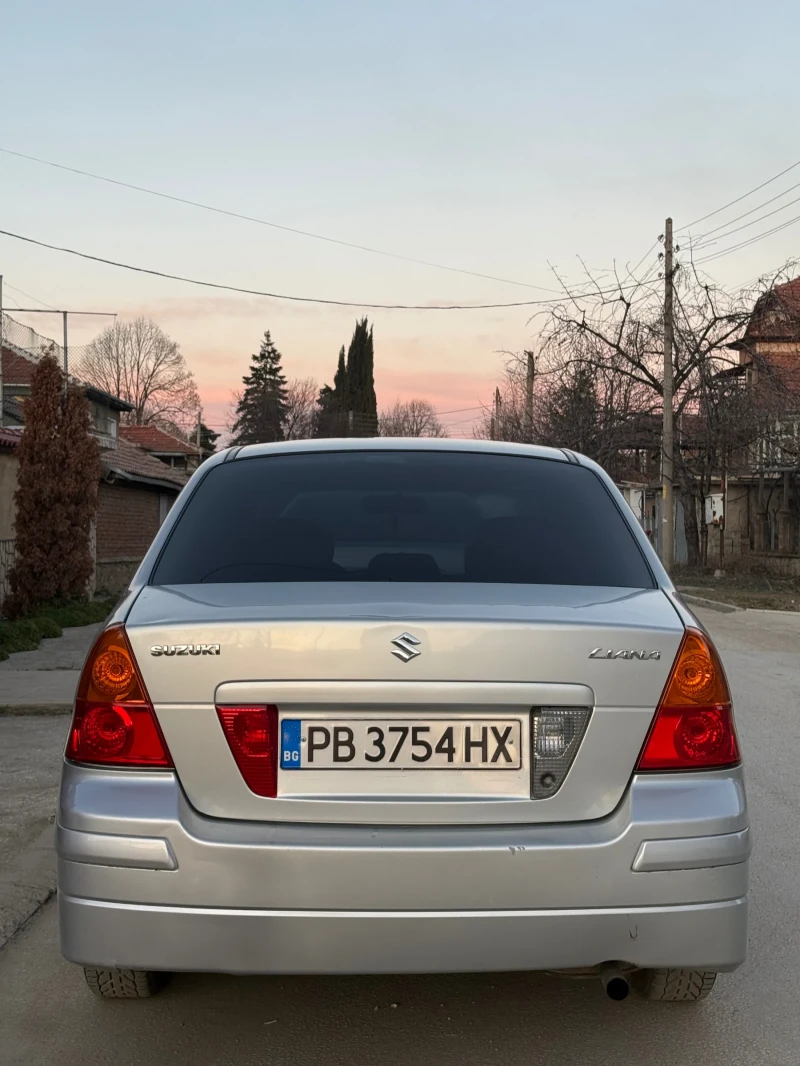 Suzuki Liana, снимка 4 - Автомобили и джипове - 49547991