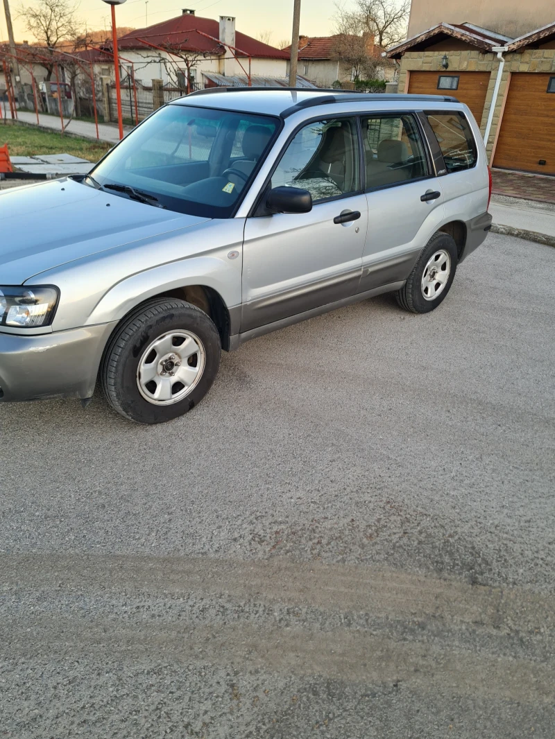 Subaru Forester 4х4 2 .0куб.125к.с, снимка 4 - Автомобили и джипове - 49577483