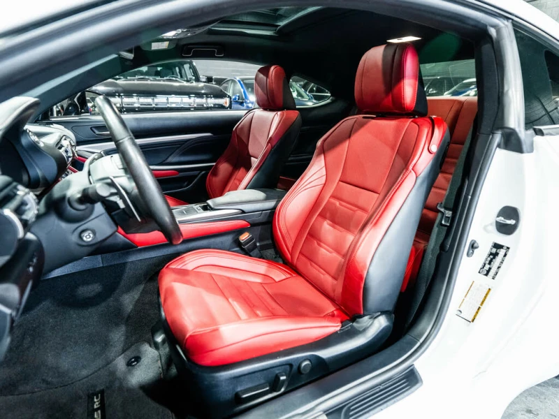 Lexus RC 300h F Sport AWD* АвтоКредит* (ЦЕНА ДО БГ), снимка 11 - Автомобили и джипове - 52617501