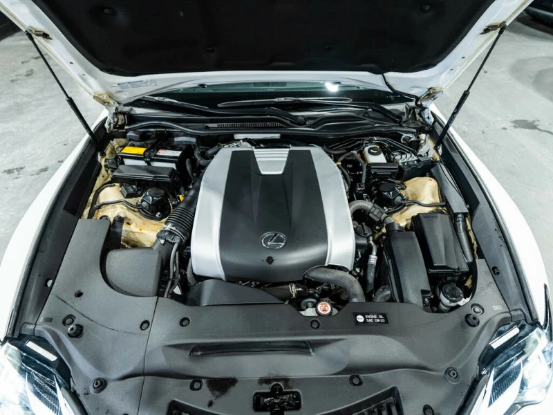 Lexus RC 300h F Sport AWD* АвтоКредит* (ЦЕНА ДО БГ), снимка 15 - Автомобили и джипове - 52617501