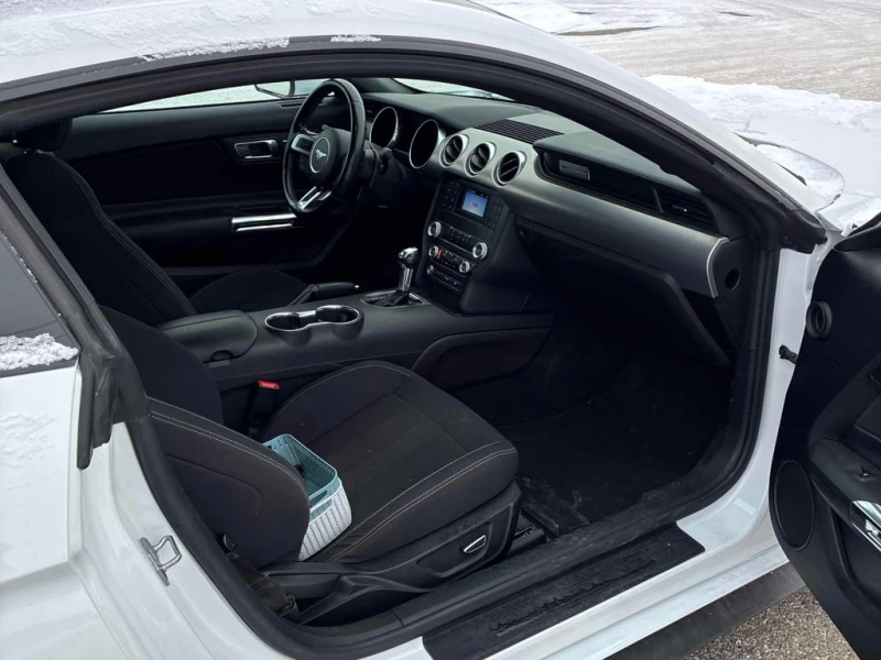 Ford Mustang * GT * CARFAX * ЦЕНА ДО БГ, снимка 8 - Автомобили и джипове - 53035863