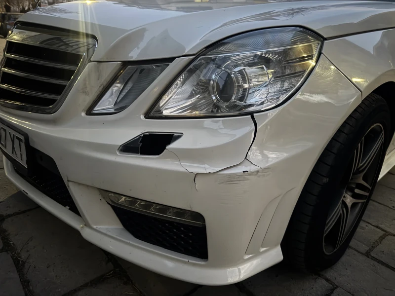 Mercedes-Benz E 200 CDI, снимка 13 - Автомобили и джипове - 53105784