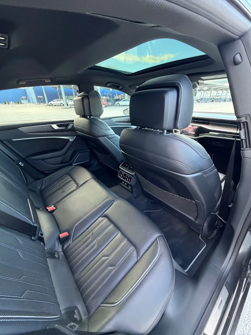 Audi A7 Technik /HUD /Distr/360 /3D B&O , снимка 11 - Автомобили и джипове - 53403285