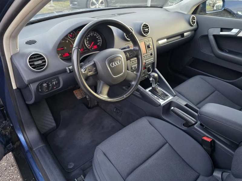 Audi A3 2.0 TDI Automatic, снимка 7 - Автомобили и джипове - 53476826