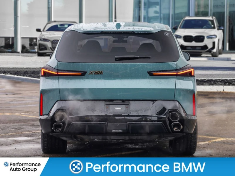 BMW XM 4.4L V8 | МАСАЖИ / ДИСТРОНИК / 360 / ОБДУХВАНЕ , снимка 2 - Автомобили и джипове - 53536255