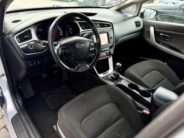 Kia Ceed 1.6CRDI-135-FACELIFT--EURO6 | Mobile.bg   11