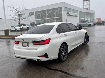 BMW 330 xDrive AWD* АвтоКредит* (Цена до БГ) , снимка 6 - Автомобили и джипове - 53952795