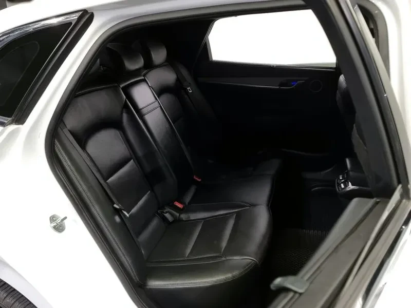 Hyundai Grandeur 3.0 Lpi Luxury Vip Package, снимка 12 - Автомобили и джипове - 55689851