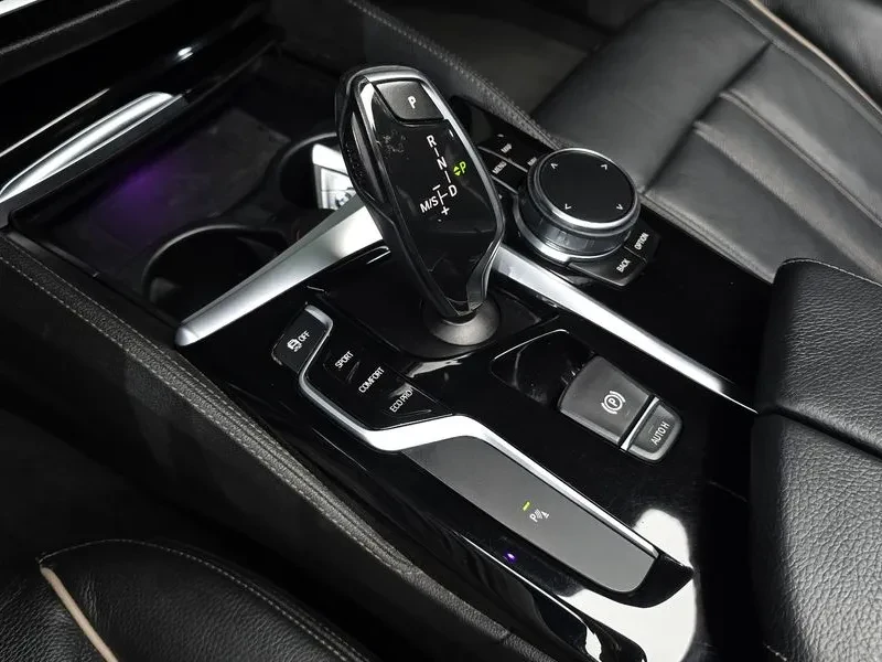 BMW 520 Luxury | Mobile.bg � ����������� 9