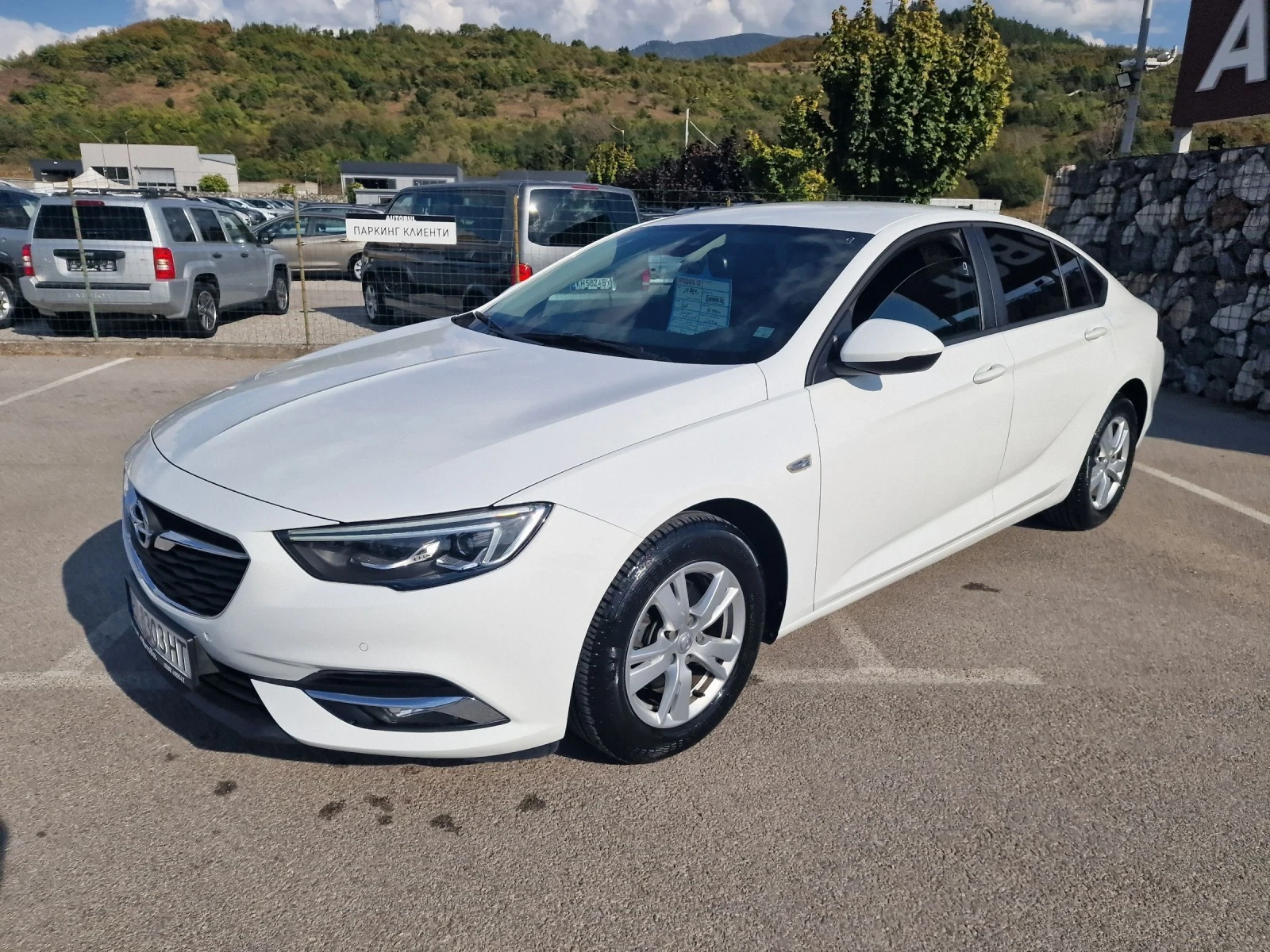 Opel Insignia 1.5 Turbo - изображение 3