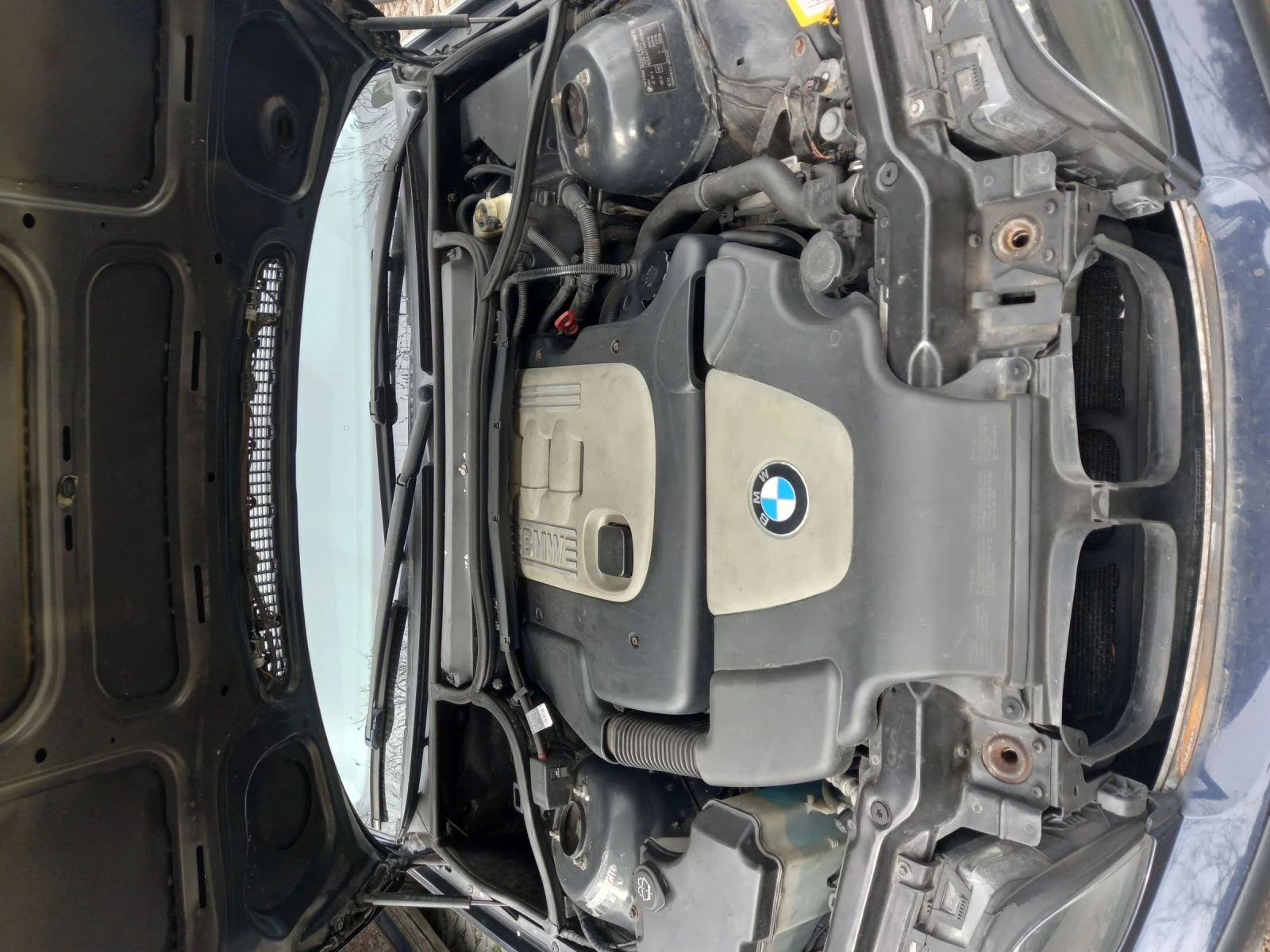 BMW 320 E46 - изображение 2