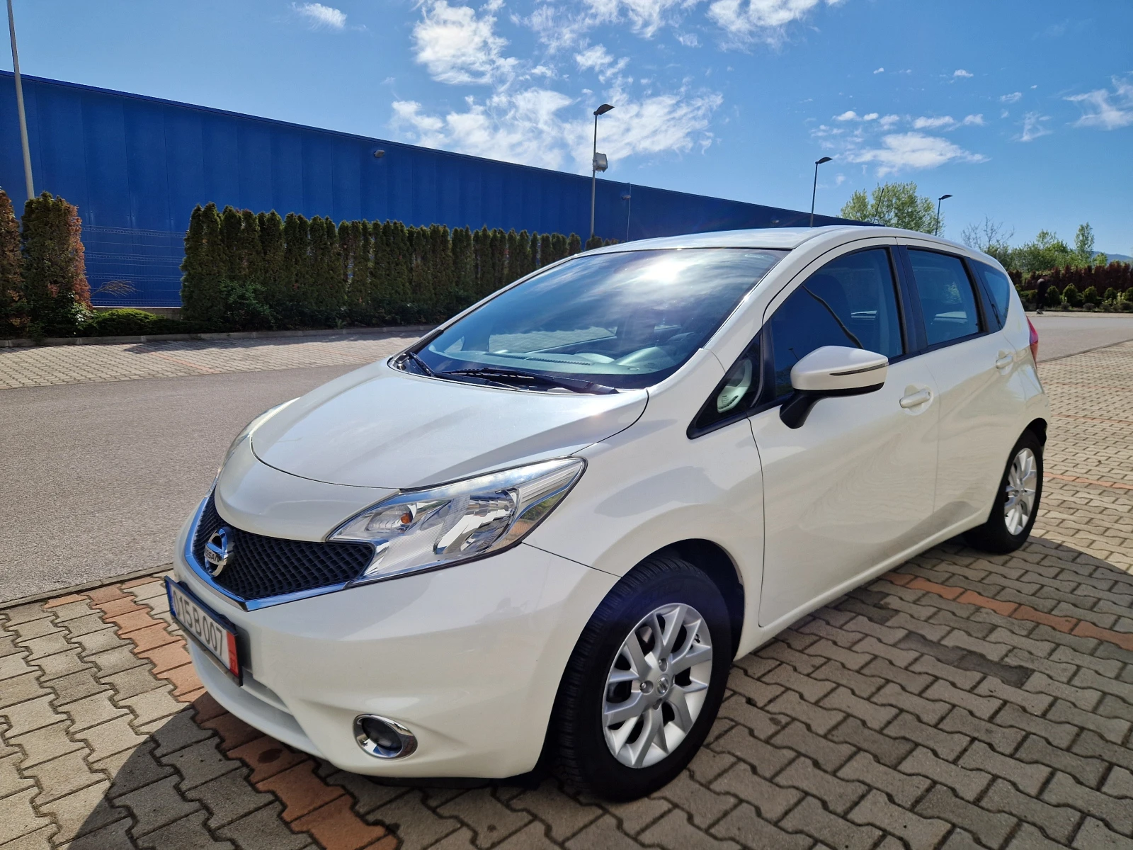 Nissan Note 1.2 Фабрична газ БЯЛА ПЕРЛА - изображение 2
