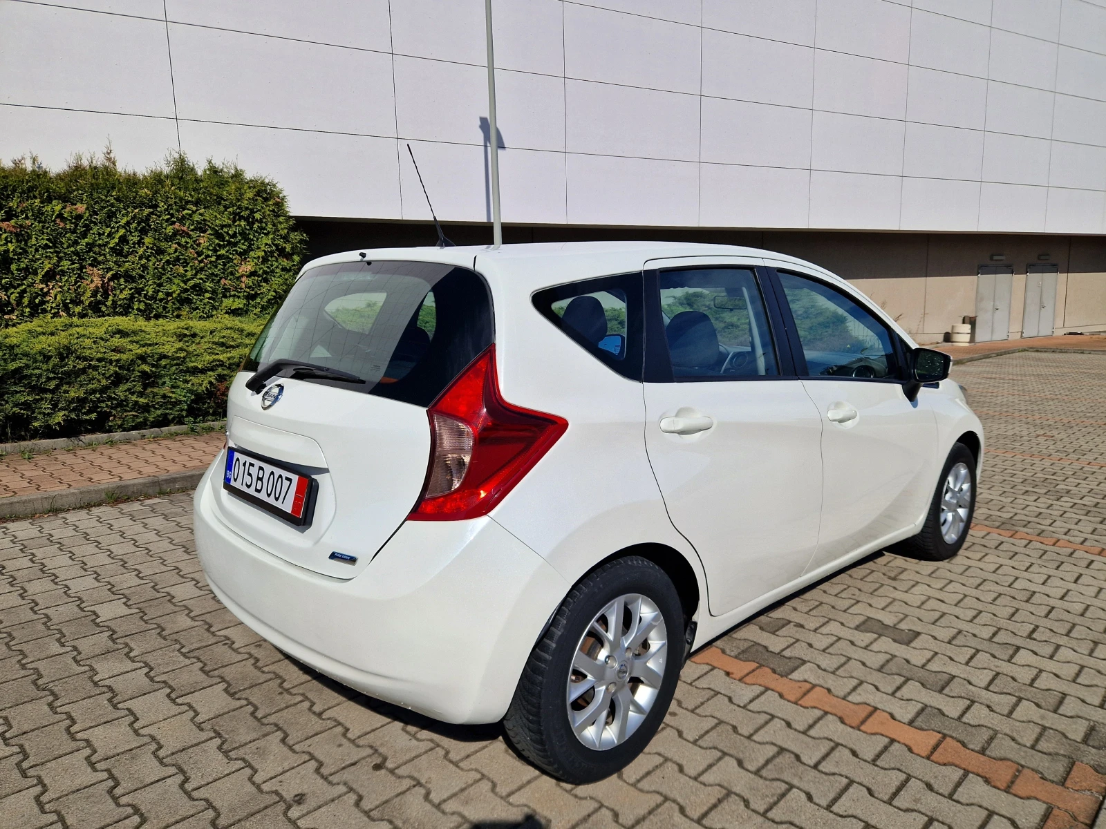 Nissan Note 1.2 Фабрична газ БЯЛА ПЕРЛА - изображение 5