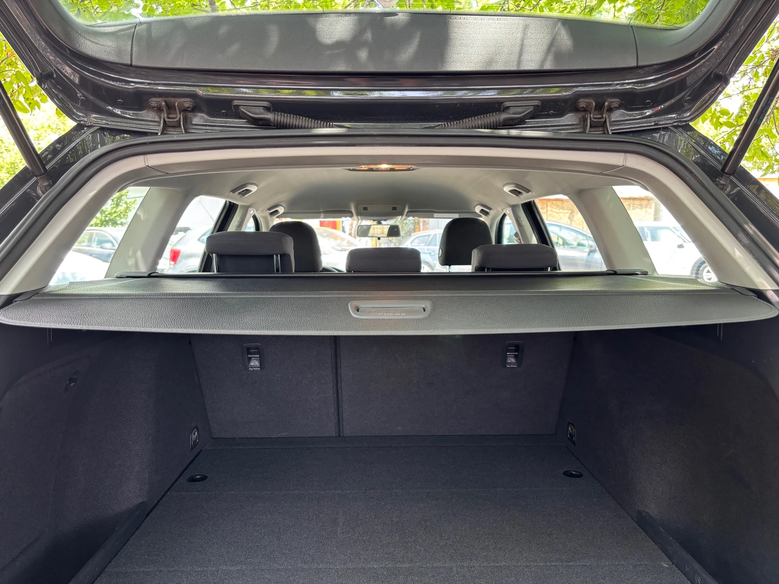 VW Golf 1.6TDI | Mobile.bg   11