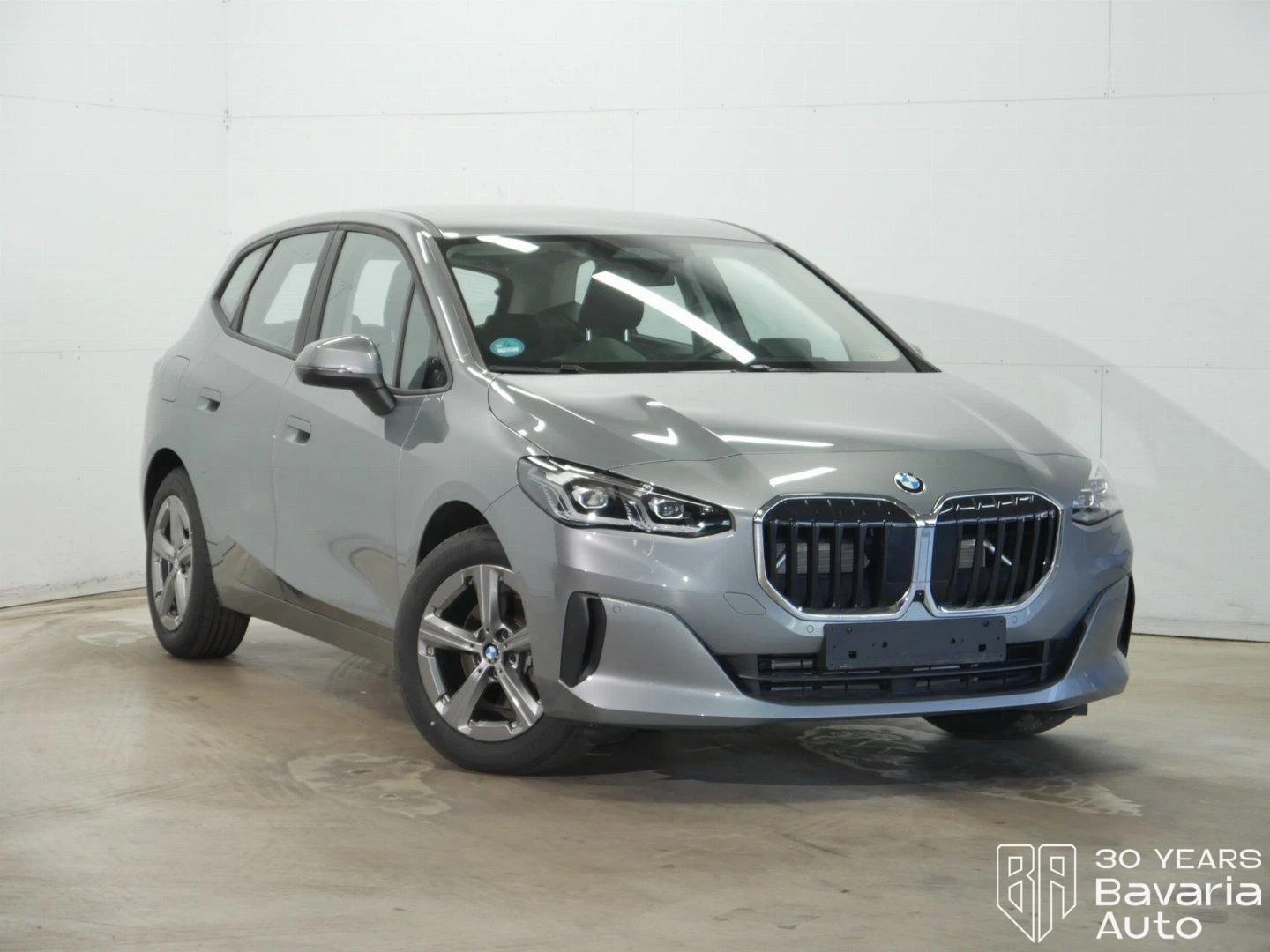 BMW 218 i Active Tourer Steptronic - изображение 4