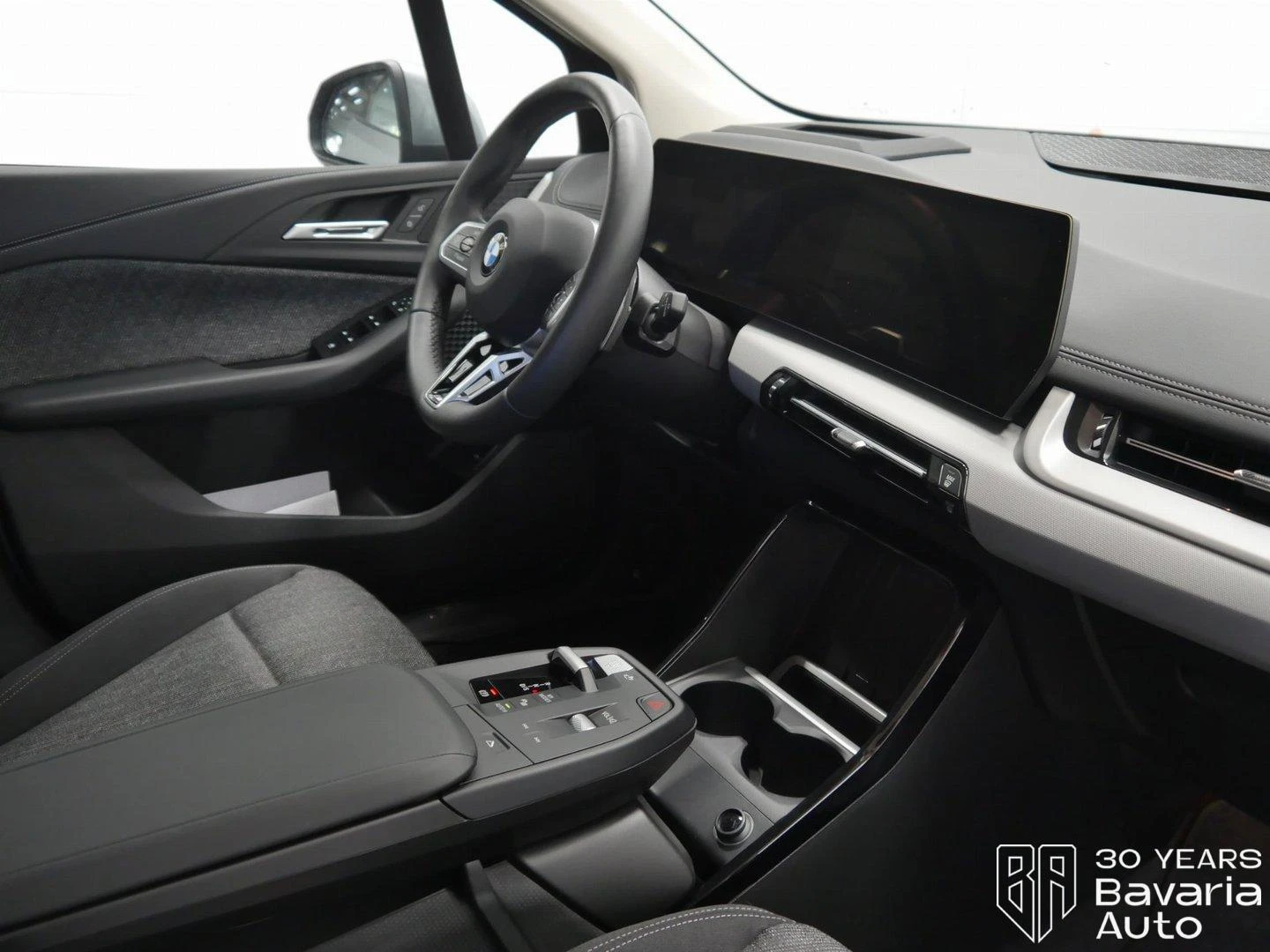 BMW 218 i Active Tourer Steptronic - изображение 6