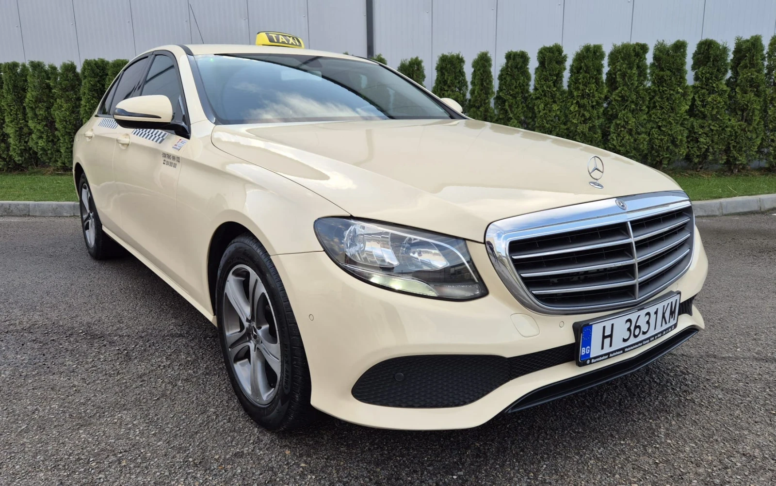 Mercedes-Benz E 200  - изображение 3