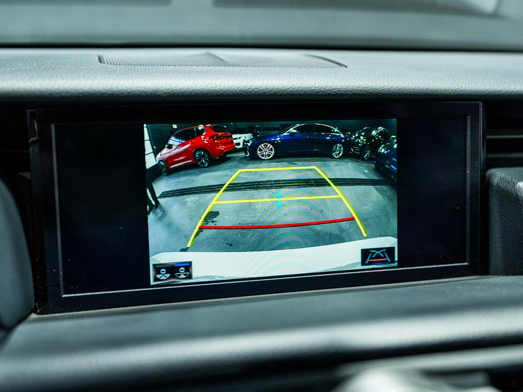 Lexus RC 300h F Sport AWD* АвтоКредит* (ЦЕНА ДО БГ) - изображение 8