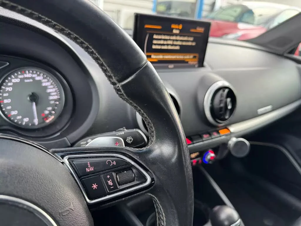 Audi S3 2.0T quattro Technik AWD - изображение 7