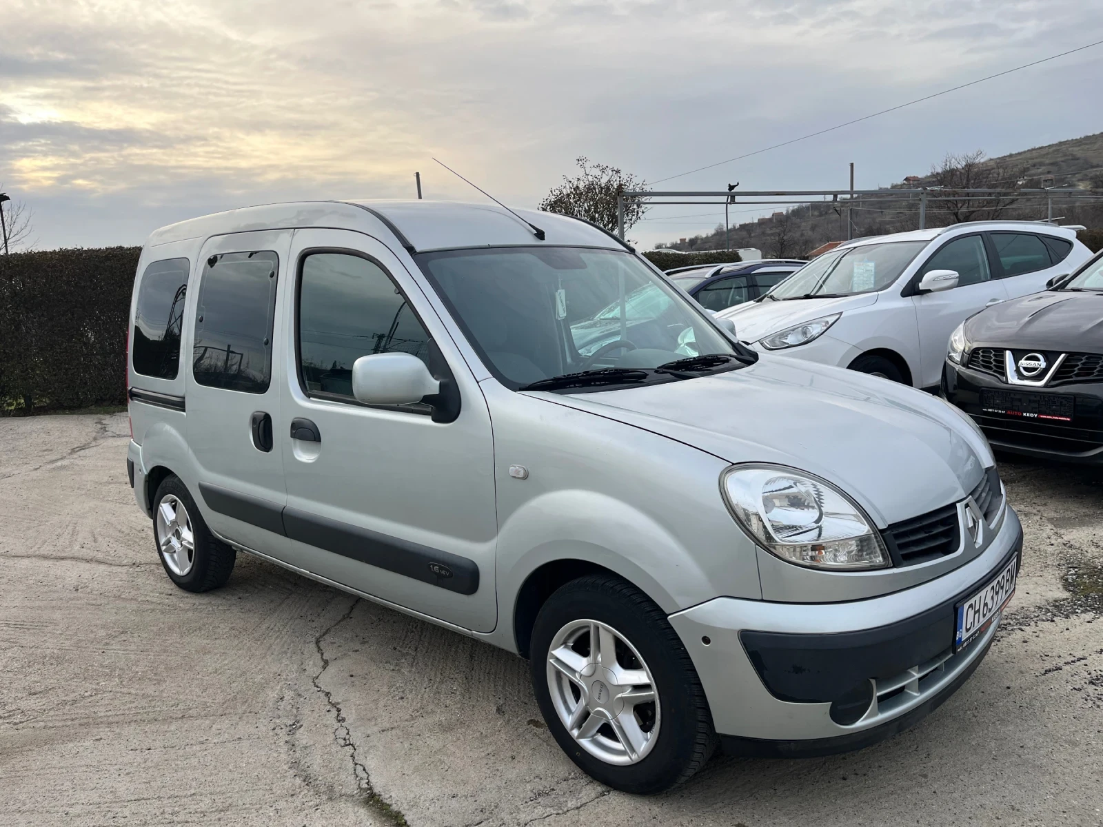 Renault Kangoo 1.6i 16v - изображение 3