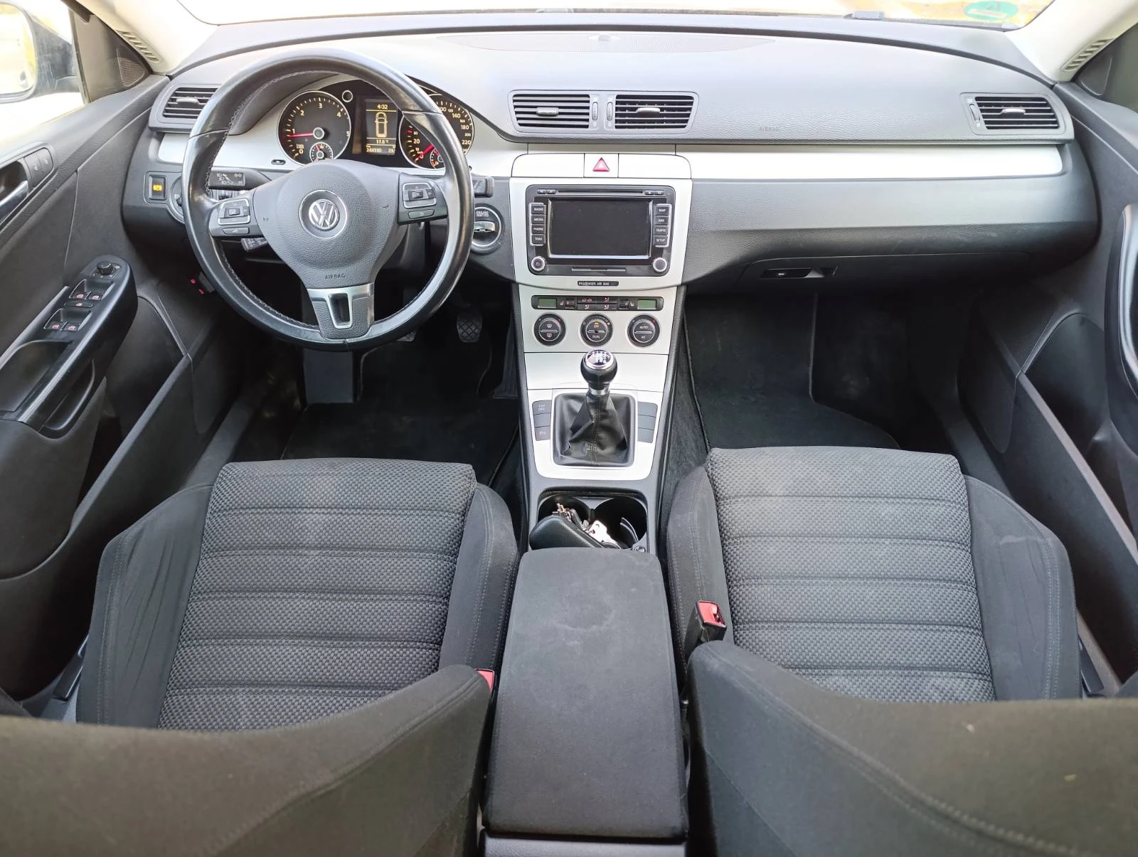 VW Passat 2.0 TDI 140 к.с Common Rail / внос от Германия , снимка 11 - Автомобили и джипове - 53710046