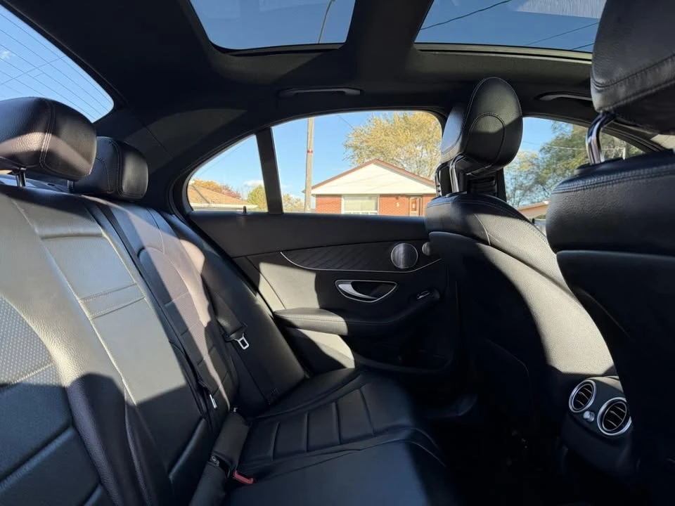Mercedes-Benz C 300 PANO| HEATED SEATS| MEMORY| BURMASTER, снимка 12 - Автомобили и джипове - 53721919