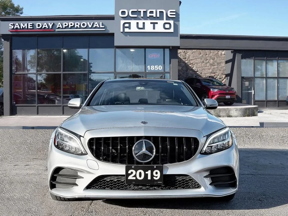 Mercedes-Benz C 300 PANO| HEATED SEATS| MEMORY| BURMASTER - изображение 2